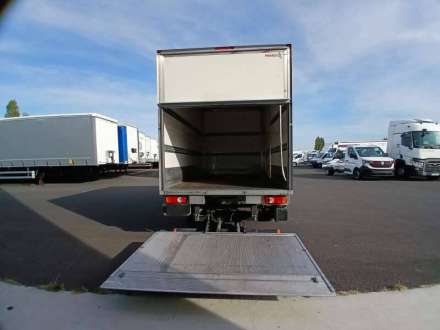 Renault Master Chassis Cabine 20M3 145 CV FOURGON HAYON 3.5T