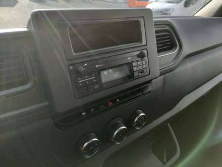 Renault Master Chassis Cabine 20M3 145 CV FOURGON HAYON 3.5T