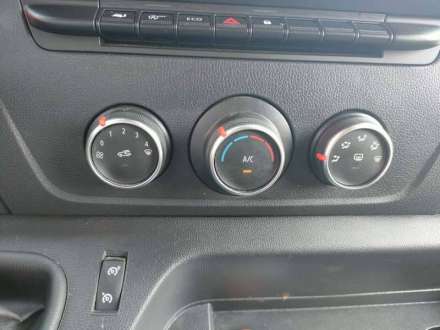 Renault Master Chassis Cabine 20M3 145 CV FOURGON HAYON 3.5T