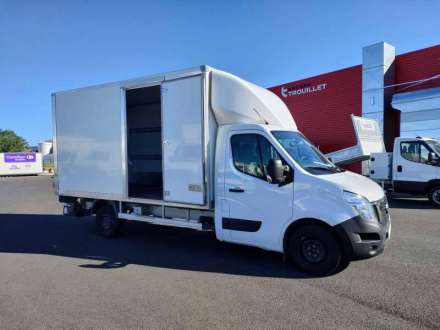 Nissan Interstar Chassis Simple Cabine 20M3 145 CV HAYON FOURGON 3.5 T