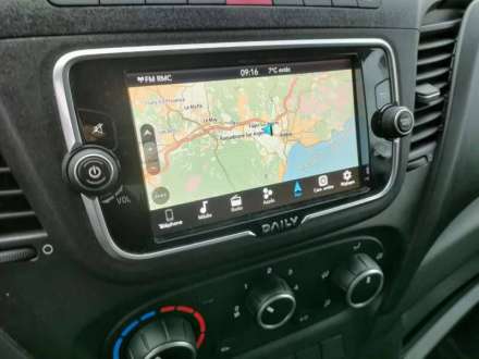 Iveco Daily Chassis Cabine FRIGO 12M3 160 CV ROUES JUMELEES HAYON CAISSE CAZAUX GROUPE THERMOKING V300 MAX 3.5 T