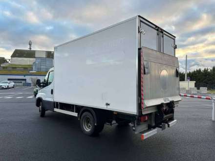 Iveco Daily Chassis Cabine FRIGO 12M3 160 CV RJ HAYON CAISSE CAZAUX GROUPE THERMOKING V300 MAX 3,5 T