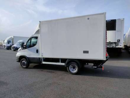 Iveco Daily Chassis Cabine FRIGO 12M3 160 CV ROUES JUMELEES HAYON CAISSE CAZAUX GROUPE CARRIER 3.5 T