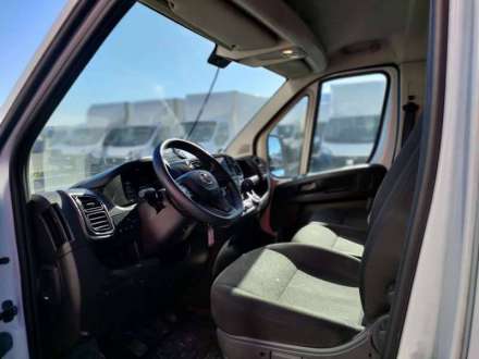 Fiat Ducato Chassis Cabine 20M3 140 CV HAYON FOURGON 3.5T