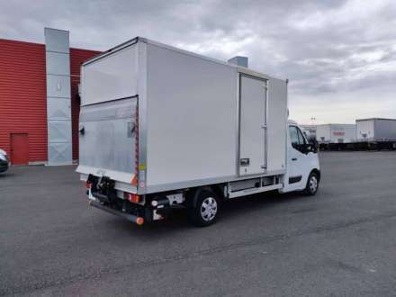 Nissan Interstar Fourgon 20M3 145 CV HAYON FOURGON 3.5 T