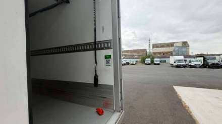 Iveco Daily Chassis Cabine FRIGO POSITIF/NEGATIF 12M3 160 CV RJ HAYON 3,5 T