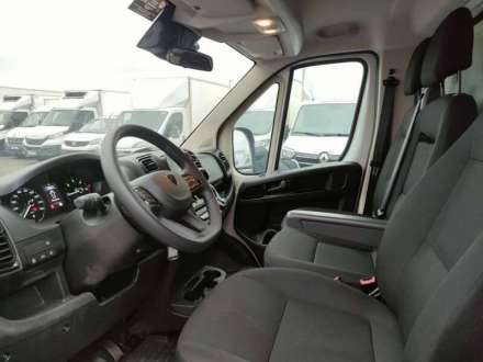 Peugeot Boxer Fourgon 20M3 180 CV FOURGON HAYON 3.5 T