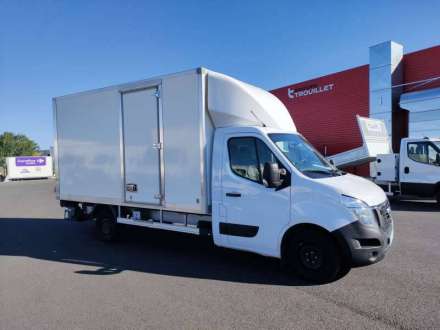 Nissan Interstar Chassis Simple Cabine 20M3 145 CV HAYON FOURGON 3.5 T