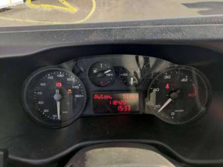 Iveco Daily Chassis Cabine FRIGO OPTION HAYON - 12M3 140 CV RJ CAISSE CAZAUX GROUPE CARRIER XARIOS 350 3,5 T