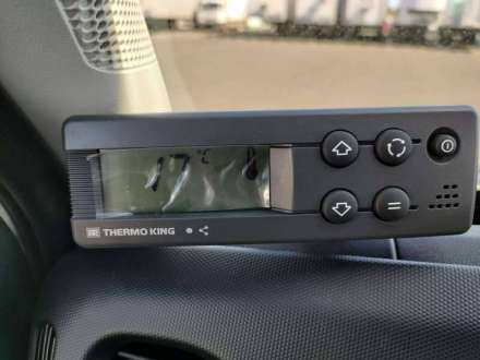 Iveco Daily Chassis Cabine FRIGO 12M3 160 CV ROUES JUMELEES HAYON CAISSE CAZAUX GROUPE THERMOKING V300 MAX 3.5 T