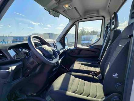 Iveco Daily Chassis Cabine RJ COFFRES 160 CV 3,5 T