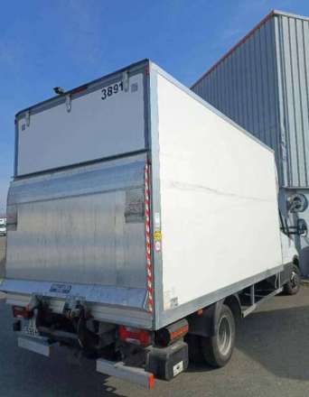 Iveco Daily Chassis Cabine 20M3 136 CV FOURGON RJ HAYON 3,5 T