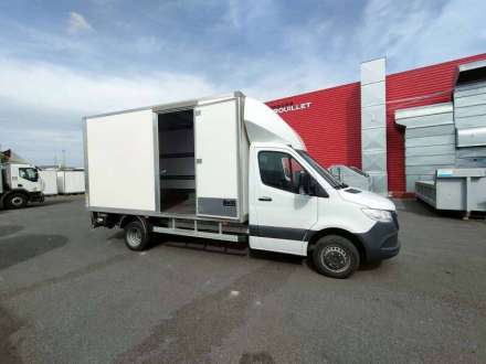 Mercedes-benz Sprinter Chassis Cabine 20M3 FOURGON HAYON 3.5 T