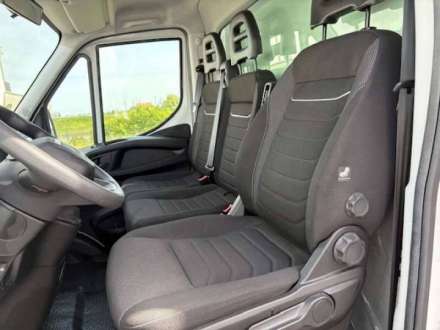 Iveco Daily Chassis Cabine FRIGO 12M3 160 CV ROUES JUMELEES HAYON CAISSE CAZAUX GROUPE THERMOKING V300 MAX 3.5 T