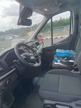 Ford Transit Chassis Cabine FRIGO 12M3 130 CV ROUES JUMELEES HAYON CAISSE CAZAUX GROUPE THERMOKING MONOTEMPERATURE V300 MAX 3,5 T