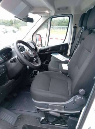 Peugeot Boxer Fourgon 20M3 180 CV HAYON FOURGON 3.5 T