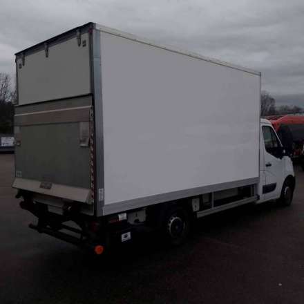 Renault Master Chassis Cabine 20M3 130 CV FOURGON HAYON 3,5 T