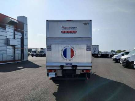 Nissan Interstar Fourgon 20M3 145 CV FOURGON HAYON 3.5 T