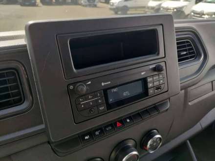 Nissan Interstar Chassis Simple Cabine 20M3 CHASSIS CABINE HAYON DCI 145 CH
