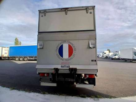 Renault Master Chassis Cabine 20M3 BACHE 145 CV FOURGON HAYON 3,5 T