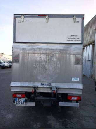 Ford Transit Chassis Cabine 20M3 130 CV FOURGON RJ HAYON 3,5 T