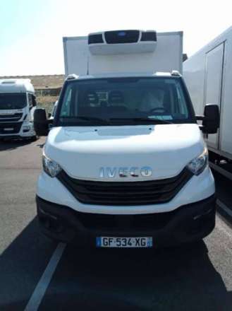 Iveco Daily Chassis Cabine FRIGO 12M3 160 CV RJ HAYON CAISSE CAZAUX GROUPE CARRIER PULSOR 400 MT 3,5 T