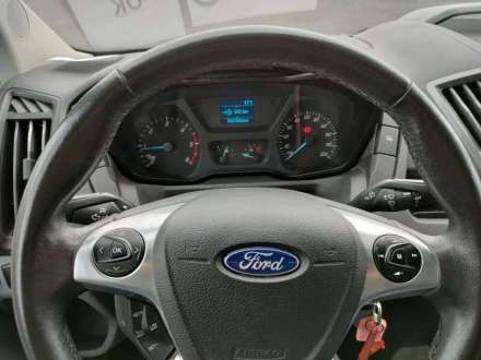 Ford Transit Chassis Cabine 20M3 130 CV FOURGON HAYON 3,5 T