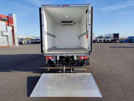 Iveco Daily Chassis Cabine FRIGO 12M3 160 CV ROUES JUMELEES HAYON CAISSE CAZAUX GROUPE THERMOKING V300 MAX 3.5 T