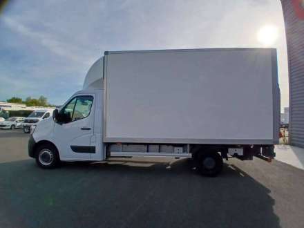 Renault Master Chassis Cabine 20M3 145 CV FOURGON HAYON 3.5T