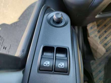 Iveco Daily Chassis Cabine FRIGO 12M3 160 CV ROUES JUMELEES HAYON CAISSE CAZAUX GROUPE THERMOKING V300 MAX 3.5 T