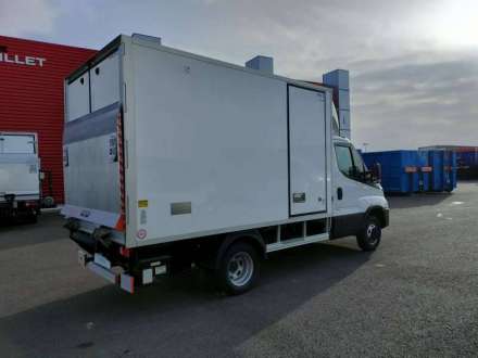 Iveco Daily Chassis Cabine FRIGO 12M3 160 CV ROUES JUMELEES HAYON CAISSE CAZAUX GROUPE CARRIER 3.5 T