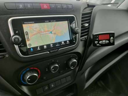 Iveco Daily Chassis Cabine FRIGO 12M3 160 CV ROUES JUMELEES HAYON CAISSE CAZAUX GROUPE THERMOKING V300 MAX 3.5 T