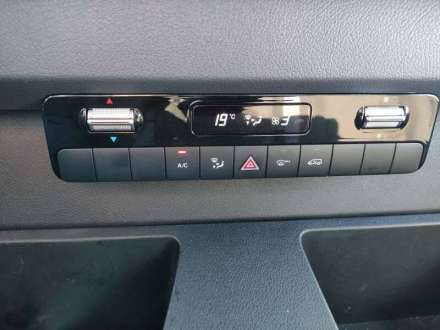 Mercedes-benz Sprinter Chassis Cabine 20M3 FOURGON HAYON 3.5 T