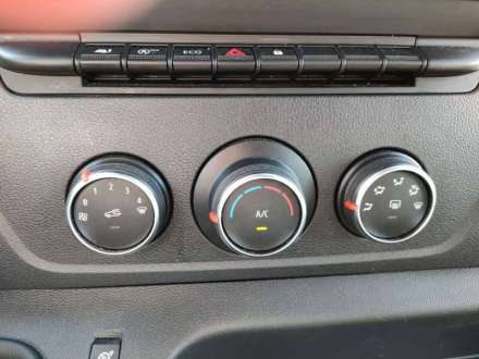 Renault Master Chassis Cabine 20M3 145 CV FOURGON HAYON 3,5 T