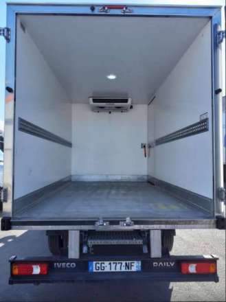 Iveco Daily Chassis Cabine FRIGO 12M3 160 CV RJ HAYON CAISSE CAZAUX GROUPE THERMOKING V300 MAX 3,5 T