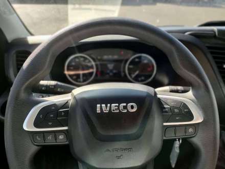 Iveco Daily Chassis Cabine FRIGO 12M3 160 CV RJ HAYON CAISSE CAZAUX GROUPE THERMOKING V300 MAX 3,5 T
