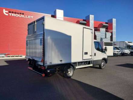 Iveco Daily Chassis Cabine FRIGO 12M3 140 CV RJ HAYON CAISSE CAZAUX GROUPE THERMOKING V300 MAX 3,5 T