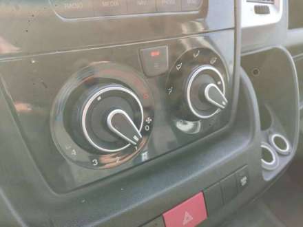 Fiat Ducato Chassis Cabine 20M3 130 CV FOURGON HAYON 3,5 T