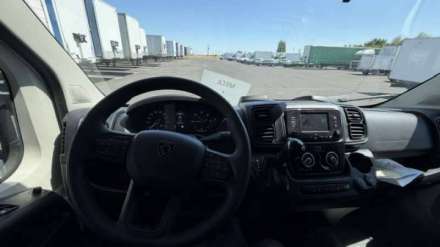 Peugeot Boxer Fourgon 20M3 140 CV FOURGON HAYON 3.5 T