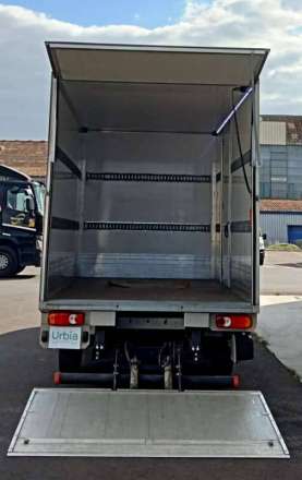 Nissan Nv400 Chassis Cabine 20M3 145 CV FOURGON HAYON 3.5 T