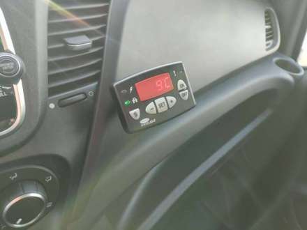 Iveco Daily Chassis Cabine FRIGO 12M3 160 CV ROUES JUMELEES HAYON CAISSE CAZAUX GROUPE CARRIER 3.5 T