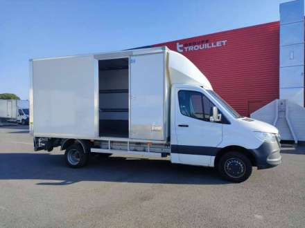Mercedes-benz Sprinter Chassis Cabine 20M3 FOURGON HAYON 3.5 T